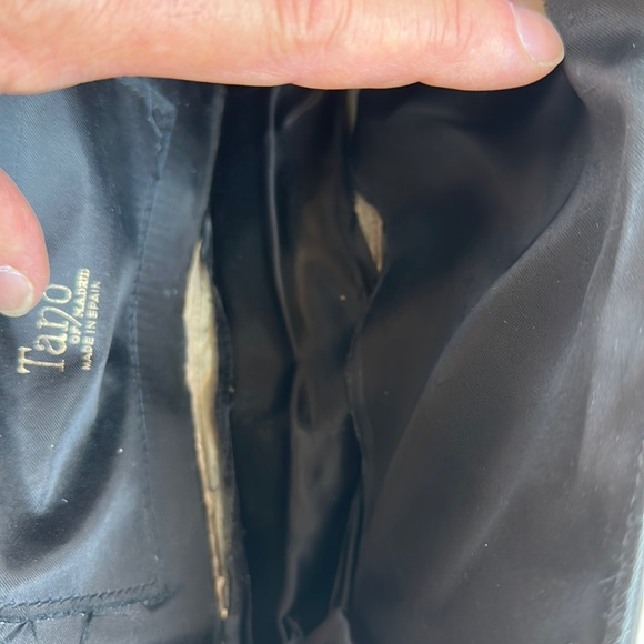 Vintage Tano of Madrid Black Clutch with Gold Chain Strap - Picture 11 of 14